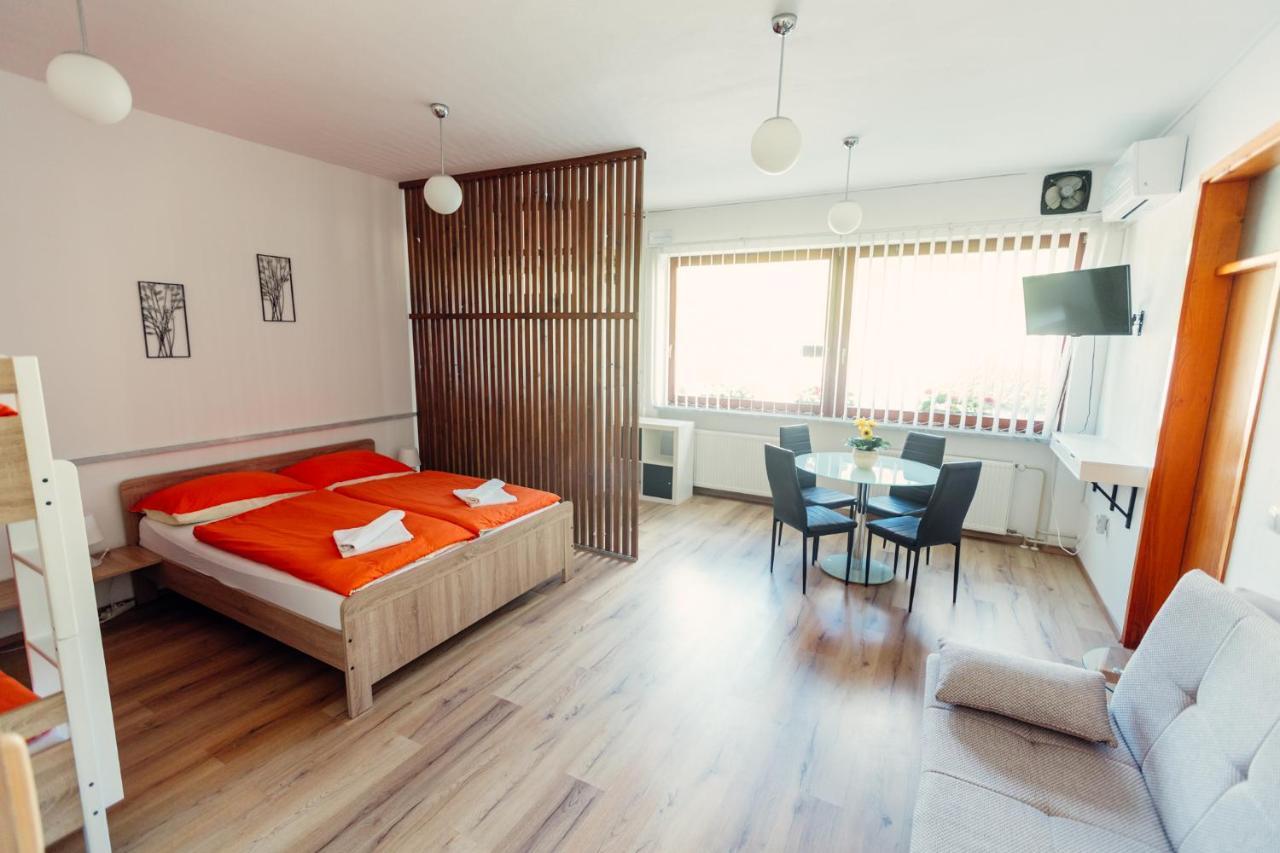 Frankovic Bed&Breakfast Vinica Buitenkant foto