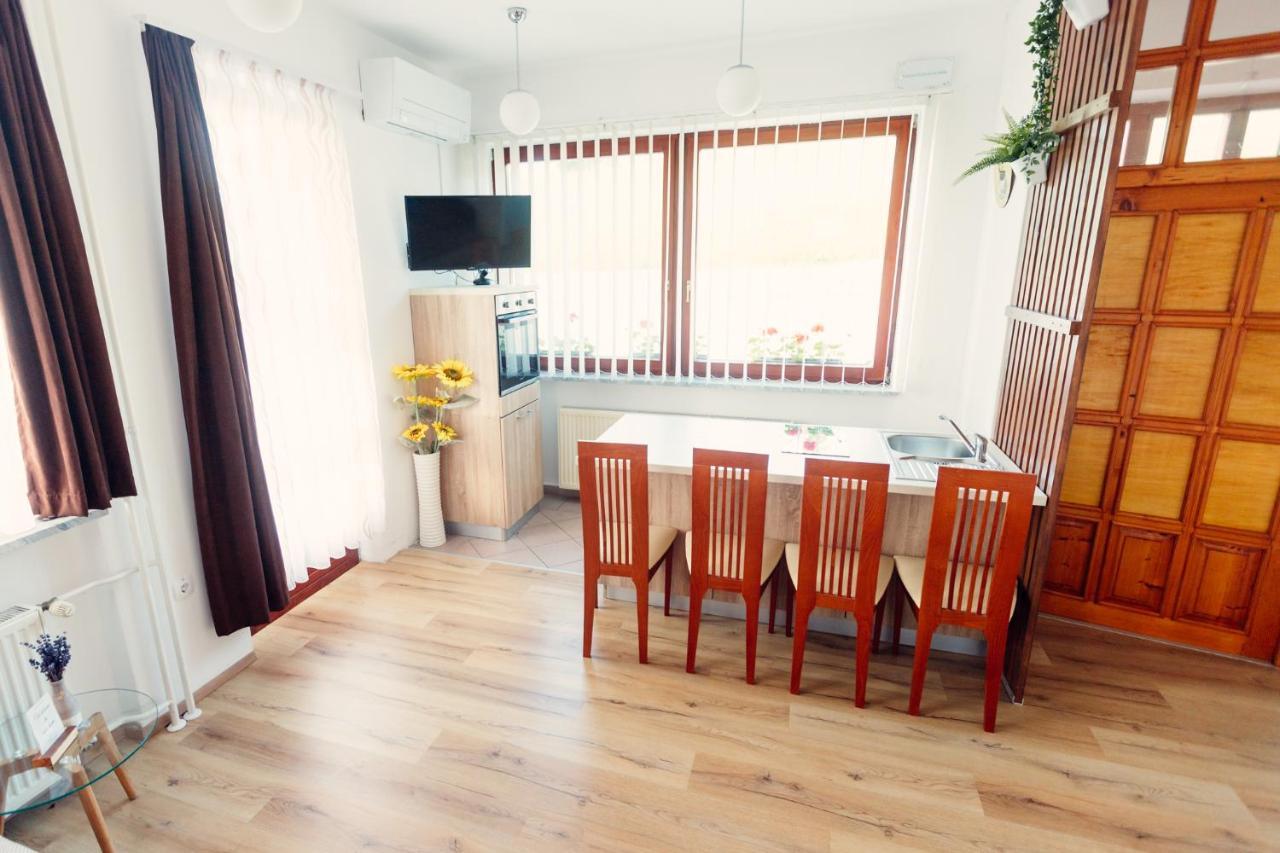 Frankovic Bed&Breakfast Vinica Buitenkant foto