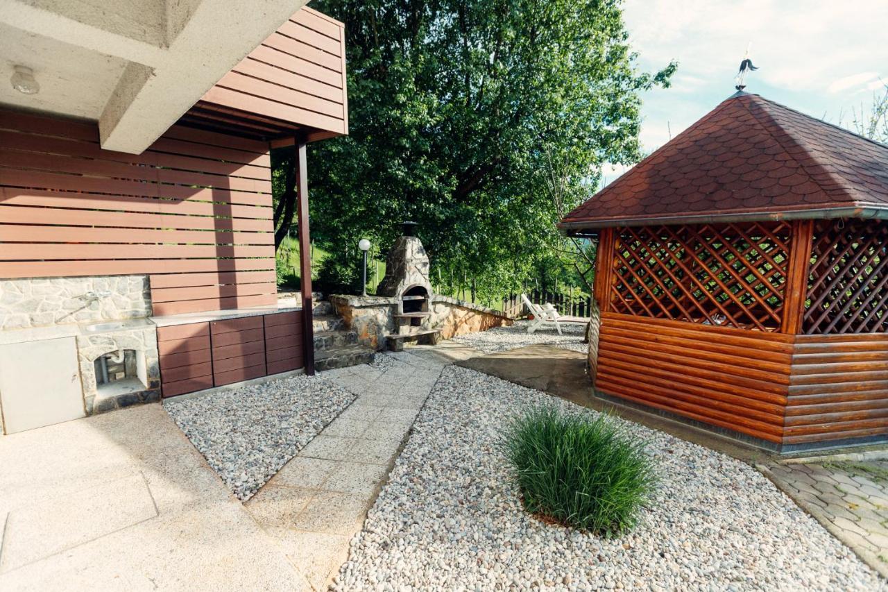 Frankovic Bed&Breakfast Vinica Buitenkant foto